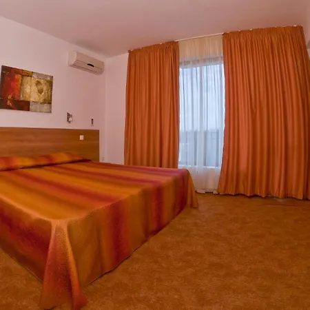 Family Vega Hotel 3*