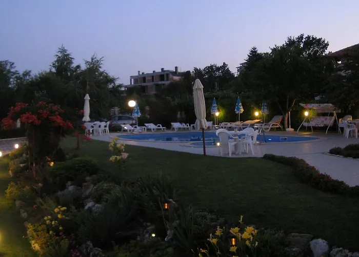 Family Vega 3* Святые Константин и Елена