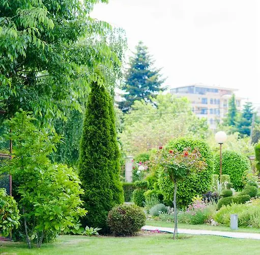 Отель Family Vega Святые Константин и Елена