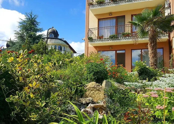 Family Vega 3* سينتس قسطنطين وهيلينا